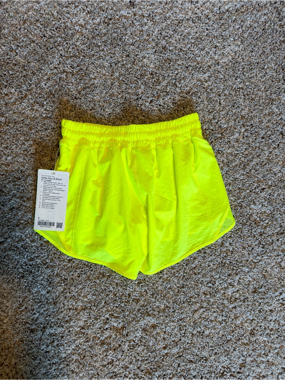NWT Lululemon Hotty Hot Shorts Neon Yellow - Picture 3 of 4
